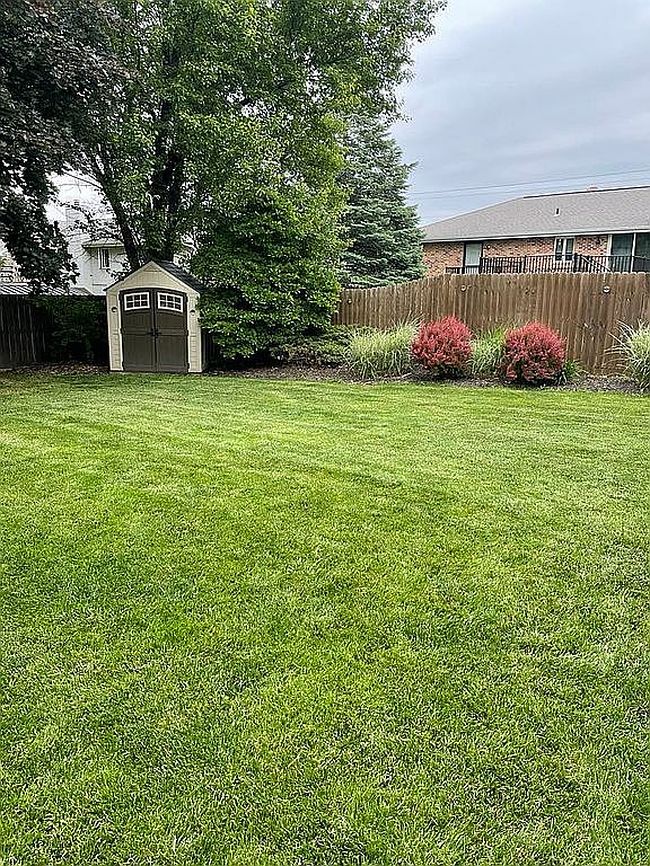 Photo of 1419 Quail Creek Dr, Quincy, IL