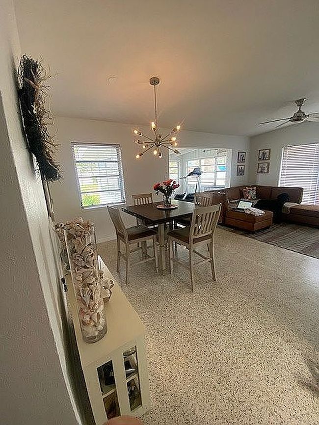 Image of 340 Glen Oak Rd