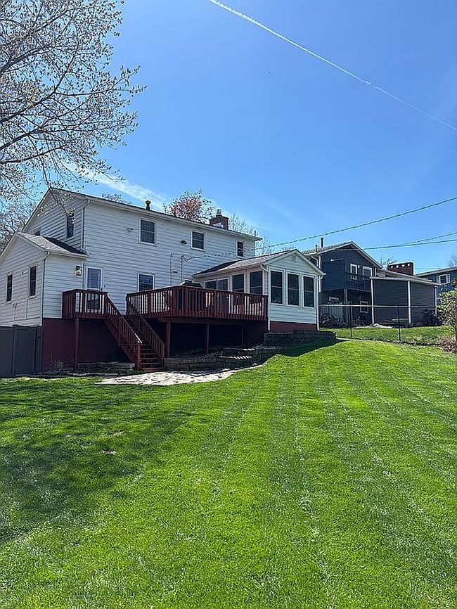Image of 2110 Birchwood Dr Ne