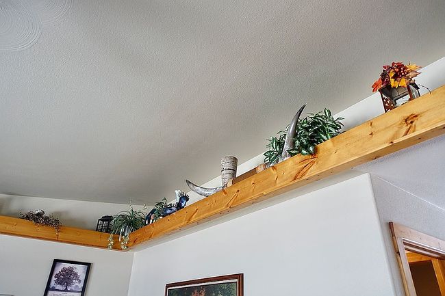 Photo of 10 Happy Cabin Rd, Moorcroft, WY