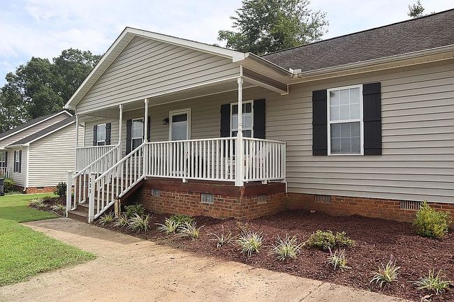 Image of 223 Manning Way