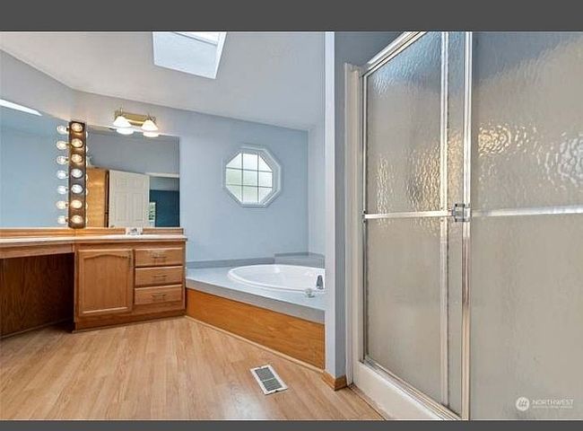 Photo of 17329 Slow Ln, Mount Vernon, WA