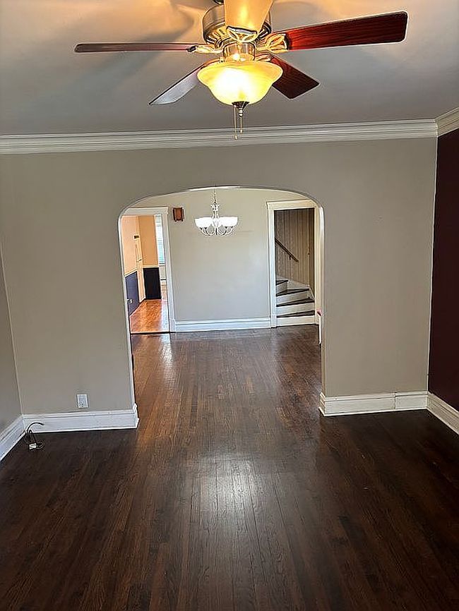 Image of 5811 N Manton Ave
