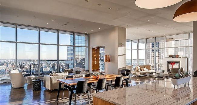 Photo of 75 Wall St Apt 26, New York, NY