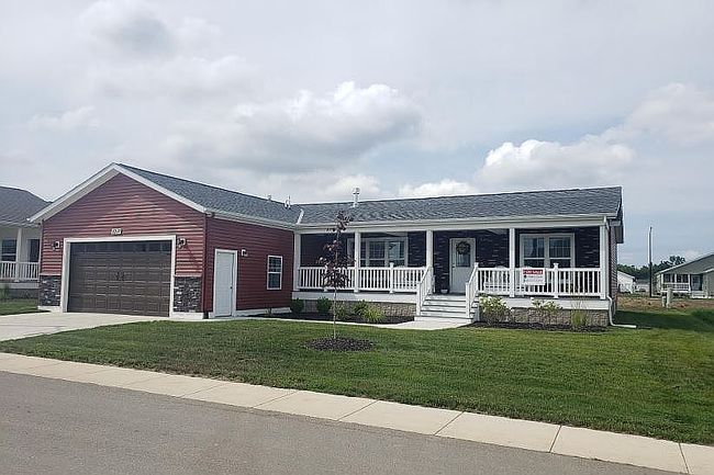 Photo of 5217 Crosswind Ln, Holland, MI