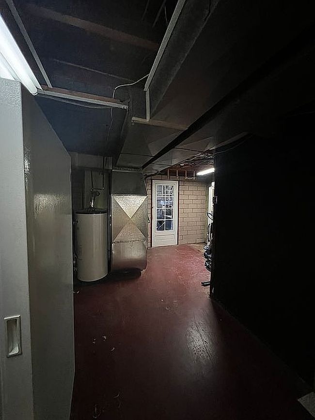 Additional photo 3 of property located at 190 White Bell Cir