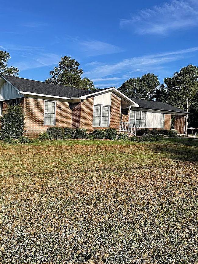 Photo of 3494 Mistletoe Rd