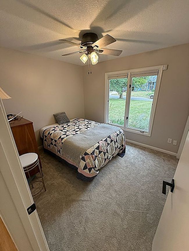 Photo of 1327 Valdosta Dr, Fort Wayne, IN
