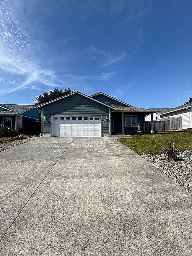 Additional photo 1 of property located at 96408 Oceanside Dr E