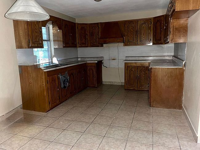 Photo of 220 S Ash Ave, Roma, TX