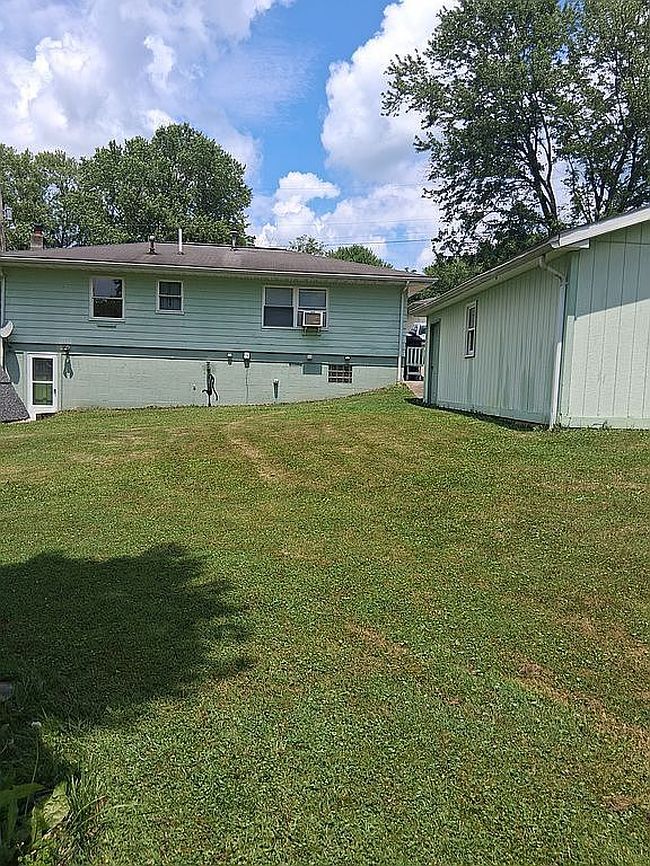 Photo of 5178 Maple St, Clarksburg, WV