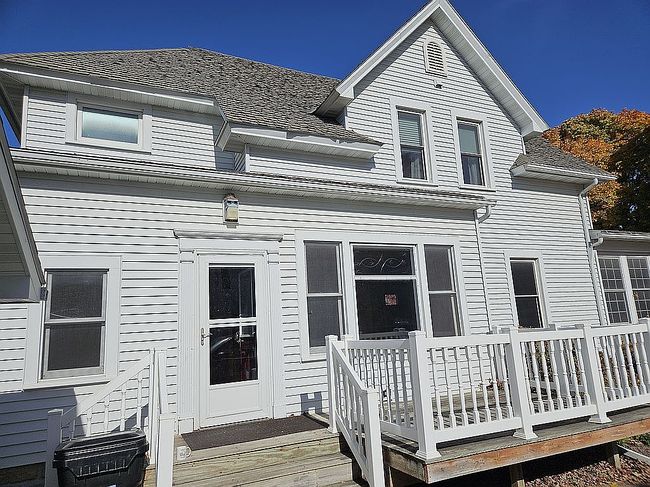 Image of 245 1st Ave Se