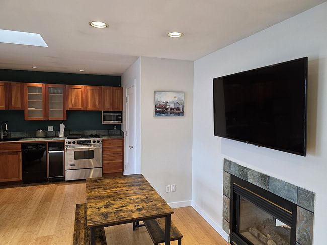 Photo of 310 Spring St #F