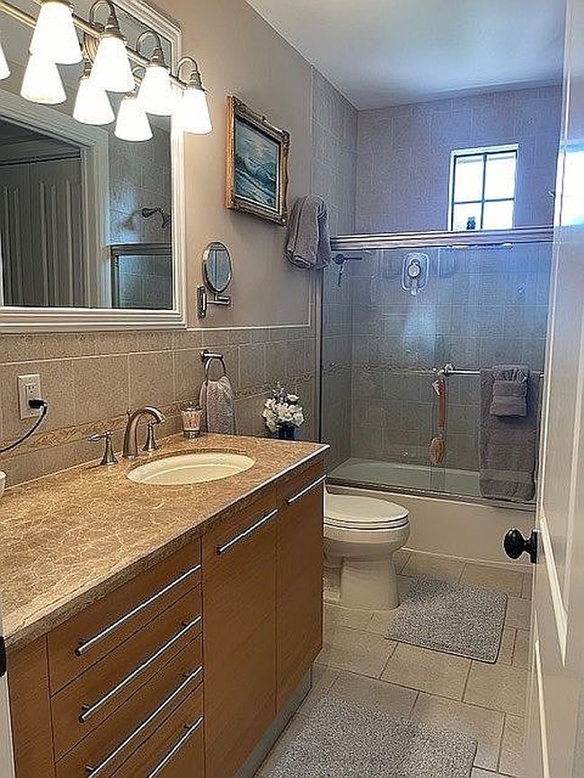Image of 2743 Ne 20th Ct