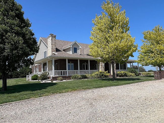 Image of 1310 E Arlington Rd