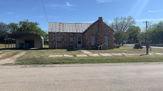 Image of 1101 S Concho St