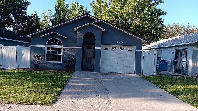 Image of 1074 Hamlet Dr