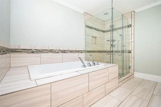 Image of 2319 Twin Lakes Cir
