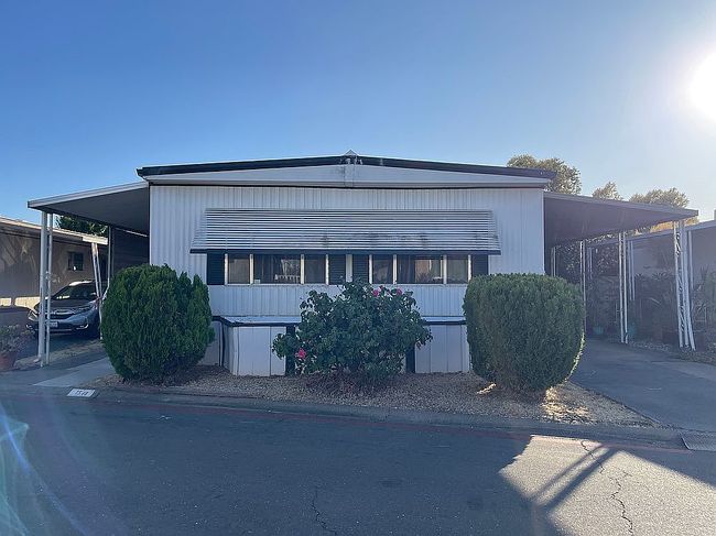 Photo of 7548 Huckleberry Ln, Sacramento, CA