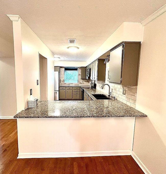 Photo of 500 Laketower Dr Unit 47, Lexington, KY
