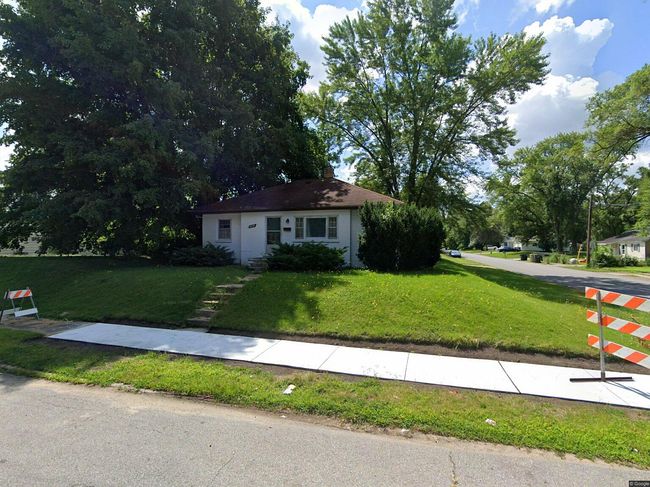 Image of 2120 Bergan St