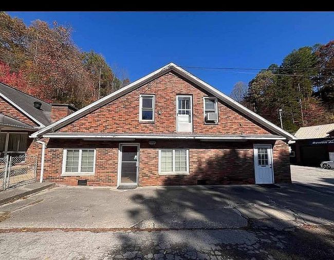 Photo of 1781 Highway 160 S, Hindman, KY