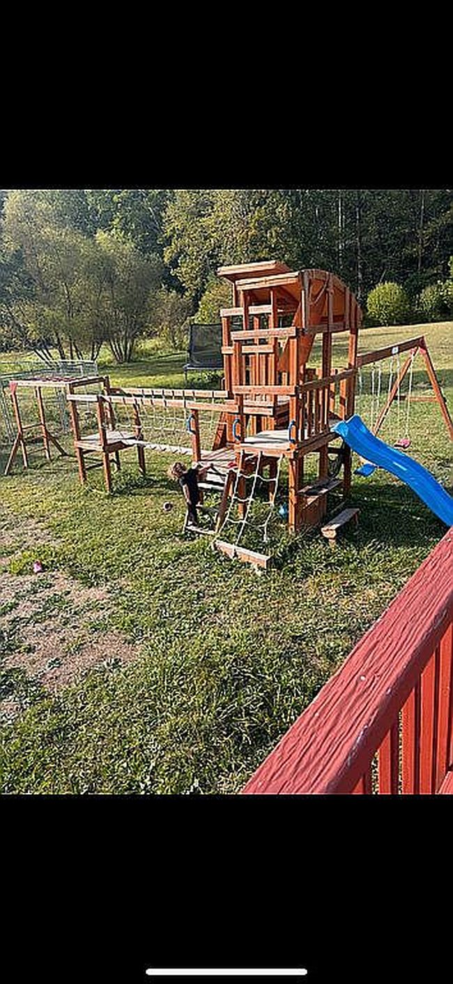 Image of 4989 Simpson Rd