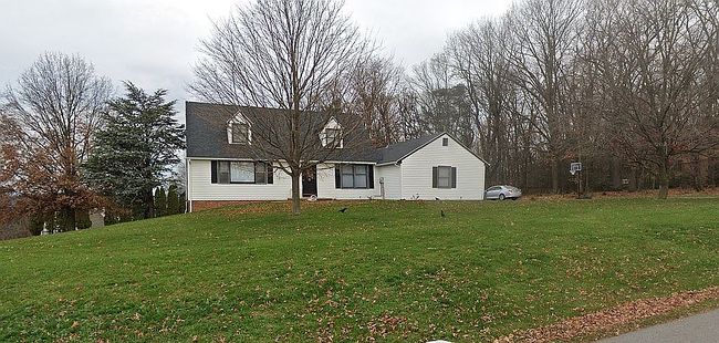 Image of 1039 Charlene Dr