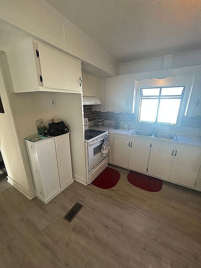 Image of 1125 58th St Space 64