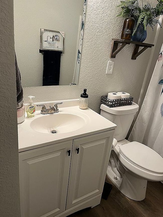 Image of 606 Pine Bnd