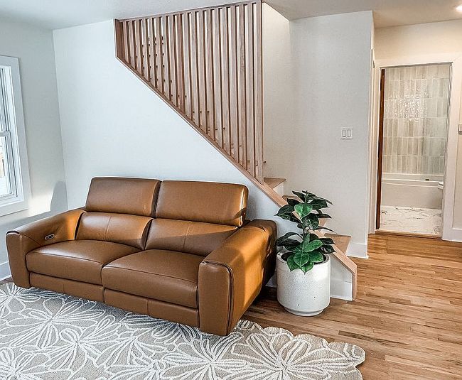 Image of 107 8th Ave Nw