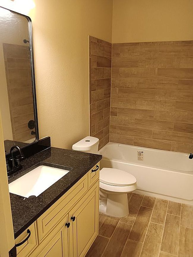 Photo of 319 Clubview E, Seguin, TX