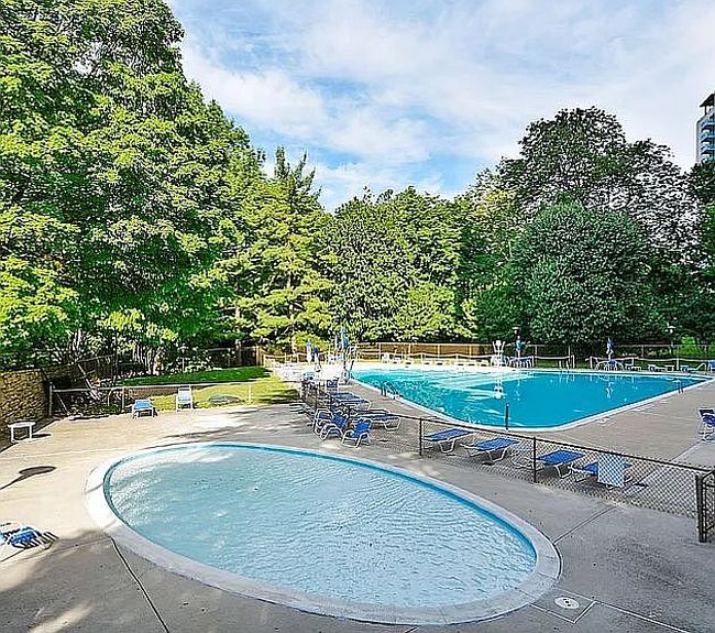 Photo of 10500 Rockville Pike Unit 1309, Rockville, MD