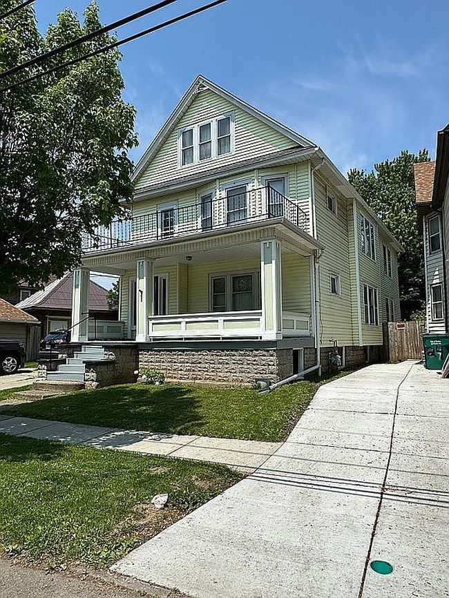 Photo of 22 Briggs Ave, Buffalo, NY