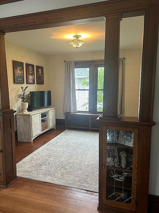 Photo of 529 S 9th St, Escanaba, MI