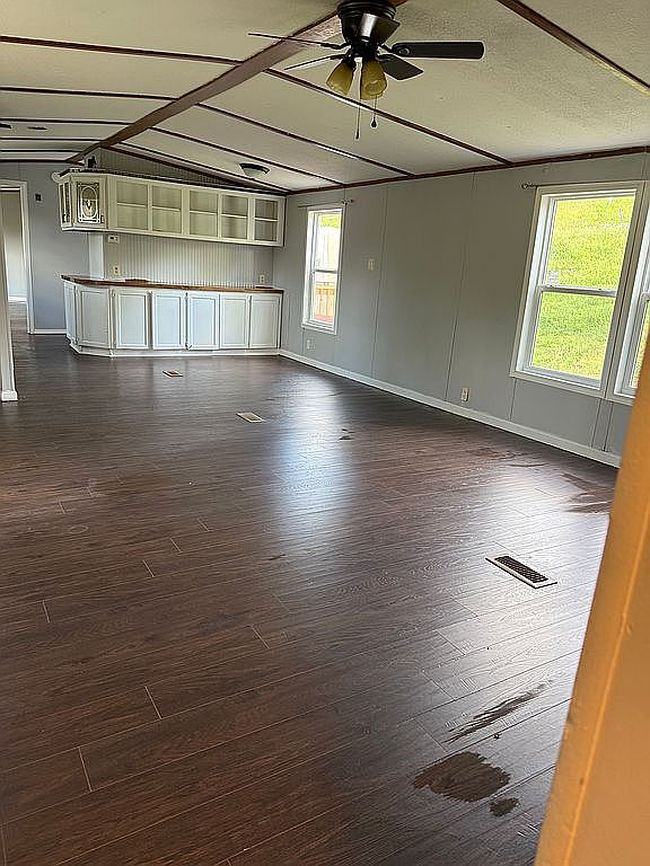 Image of 4000 Brandon Ln