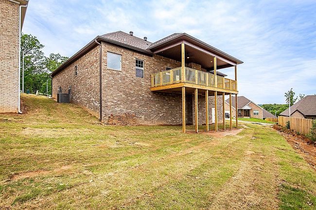 Image of 17112 Meandering Magnolia Dr