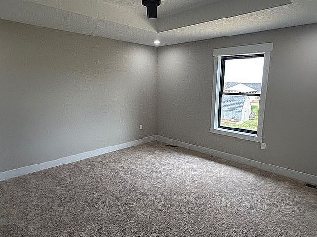 Image of 1409 E 10th St