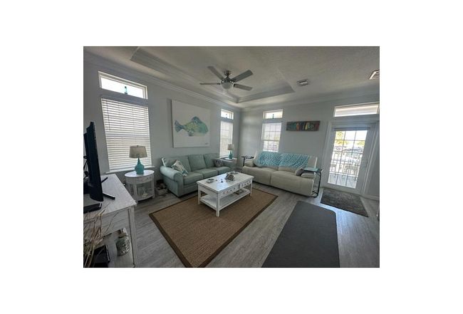 Image of 252 Ne Ebbtide Way