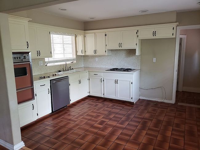 Image of 301 Grandview Blvd