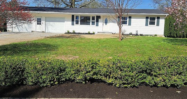 Image of 8986 Hillcrest Dr