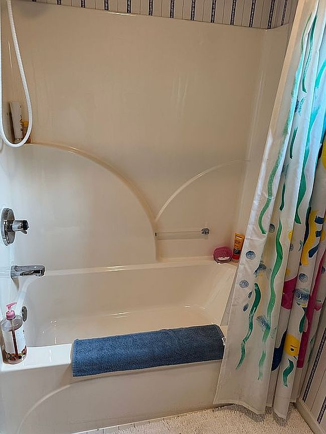 Photo of 7455 Valhalla Dr, Maumee, OH
