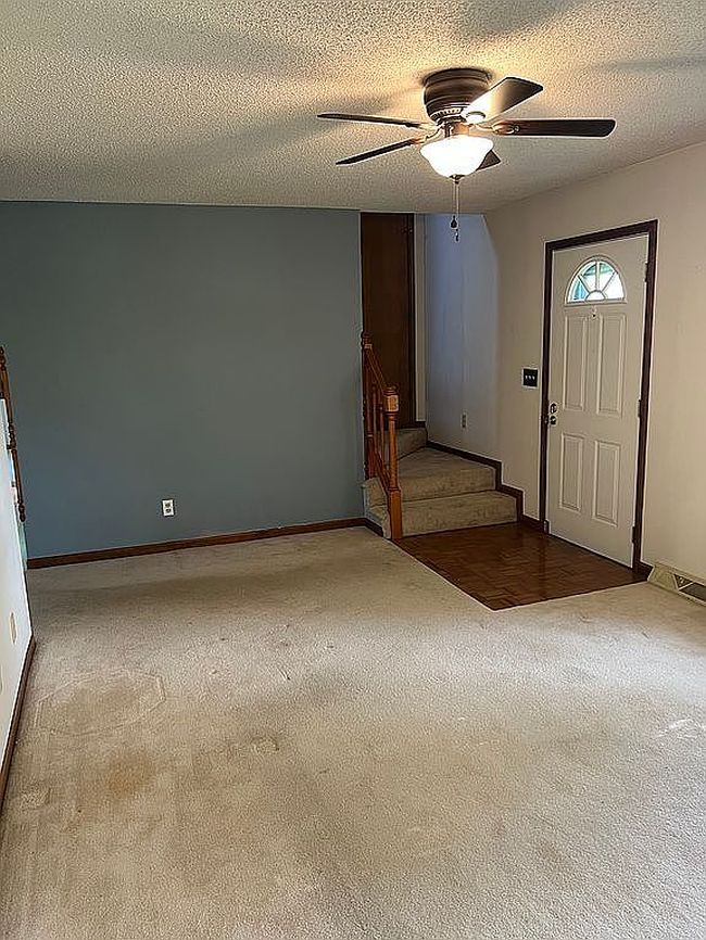 Photo of 606 Weintz St, Moberly, MO