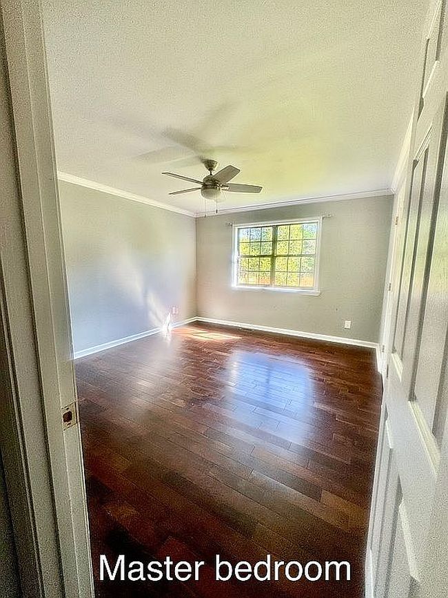 Image of 89 Lake Dr