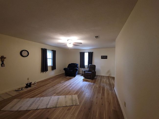 Image of 475 Hempstead #52