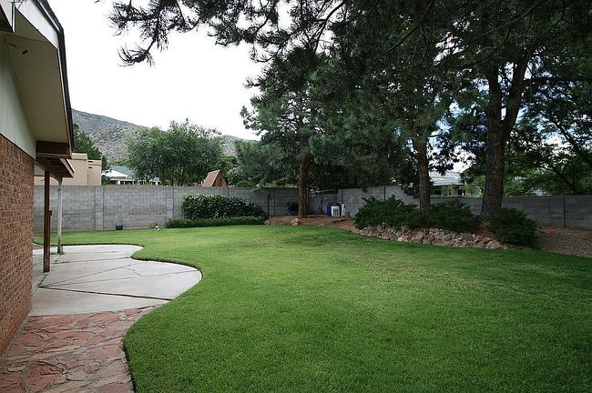 Photo of 12812 Lillian Pl Ne, Albuquerque, NM