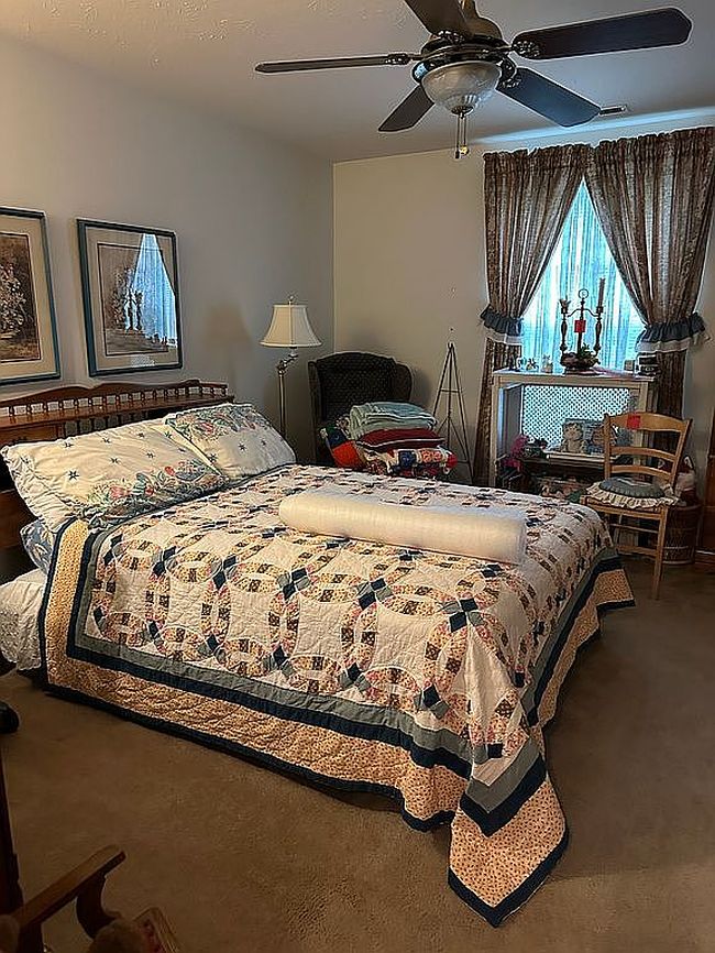 Image of 202 Langshire Ct
