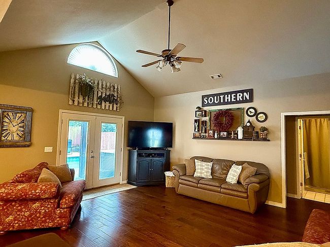 Photo of 10623 N Garland Mckee Rd #257, Prairie Grove, AR