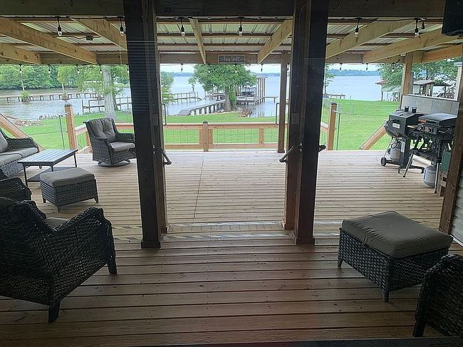 Preview of property located at 3433 Riviera St