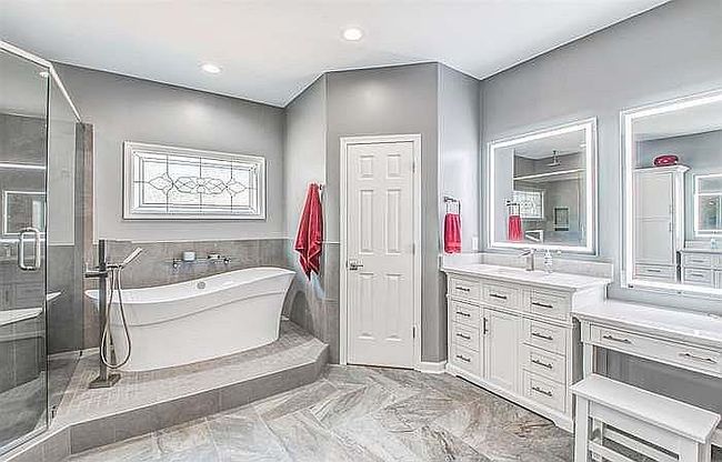 Additional photo 3 of property located at 1530 Daventry Dr